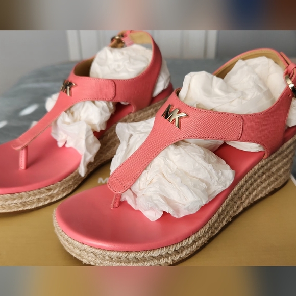 NWOT Michael Kors Laney Pink Thong Espadrille Sandals. NIB. - Picture 5 of 14